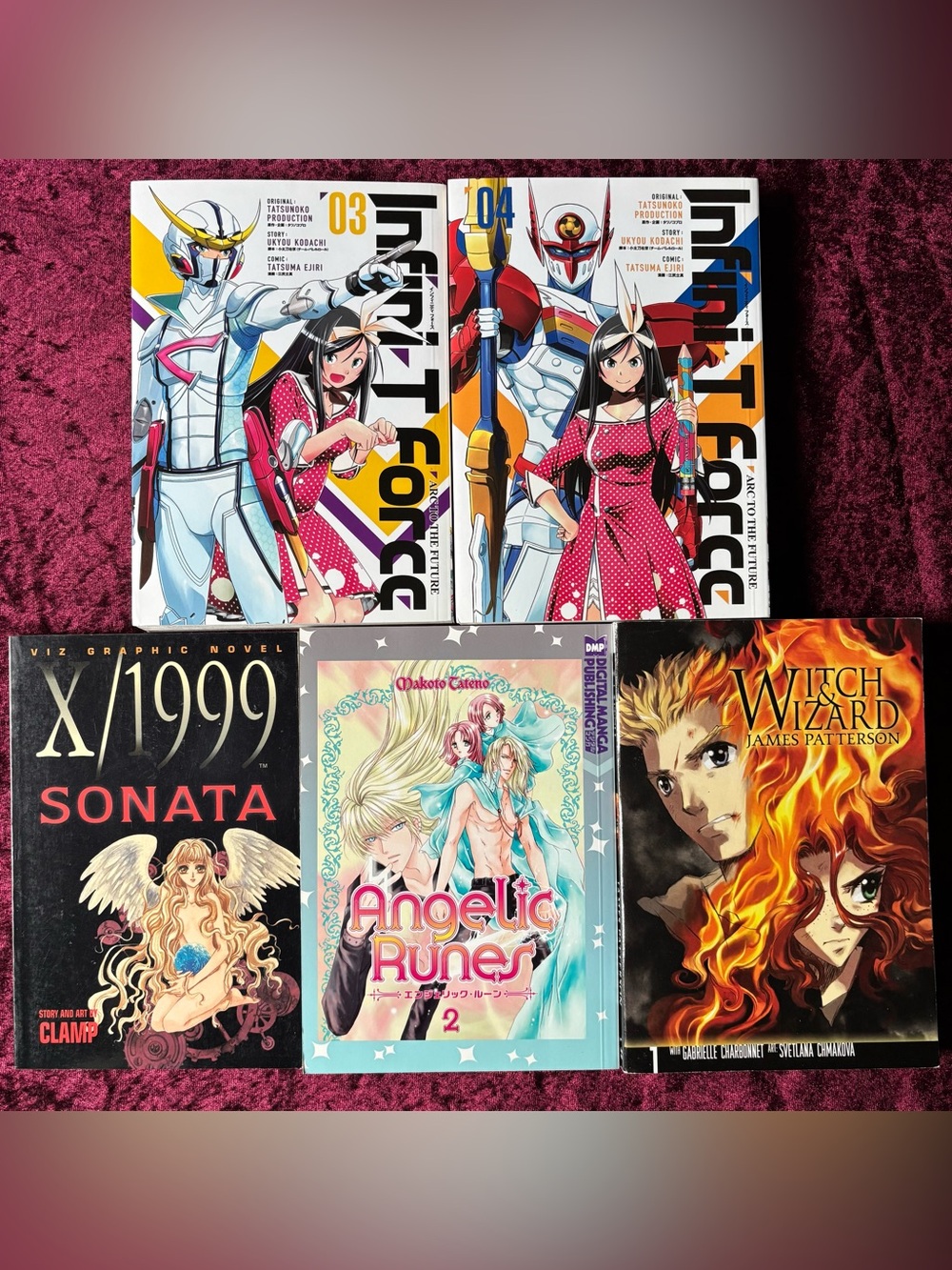 Assorted manga lot